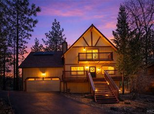 850 Alpenweg Dr, Big Bear City, CA 92314