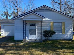 2228 Cross Ln, Orange, TX 77630