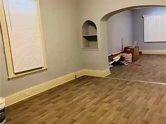 4th image of 99-1 Hirschbeck St