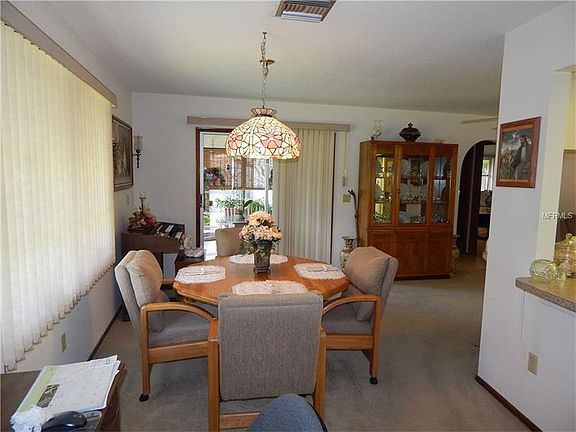 5th image of 2788 Auburn Blvd