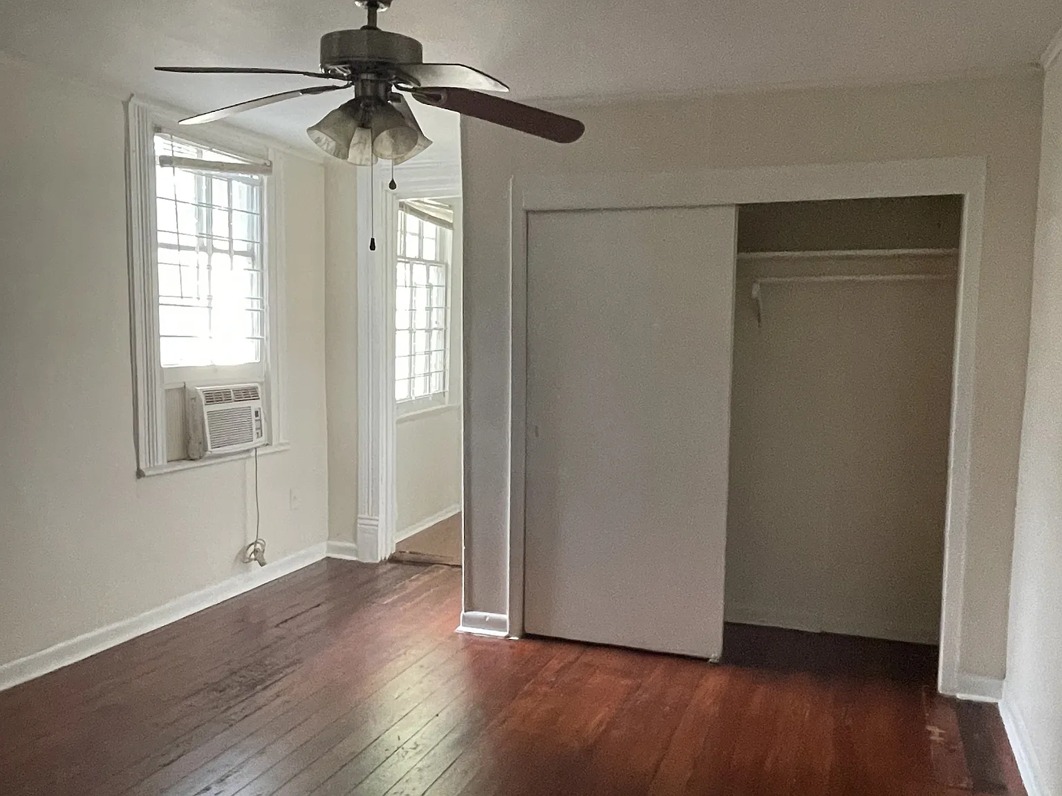 4316 Baronne St — Photo 2