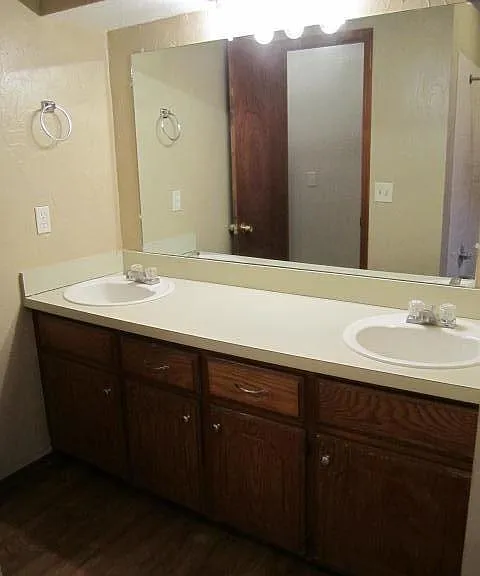 6124 Gaelic Glen Dr — Photo 9