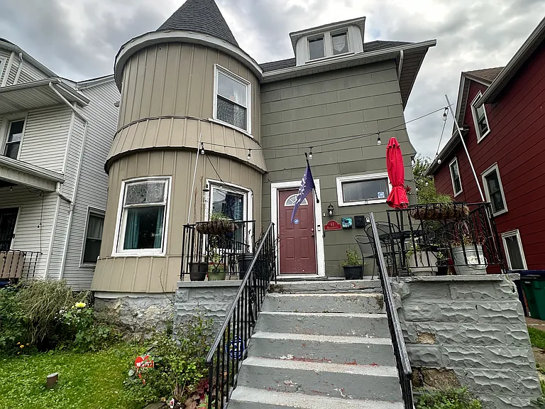 43 Massachusetts Ave #2 — Photo 2