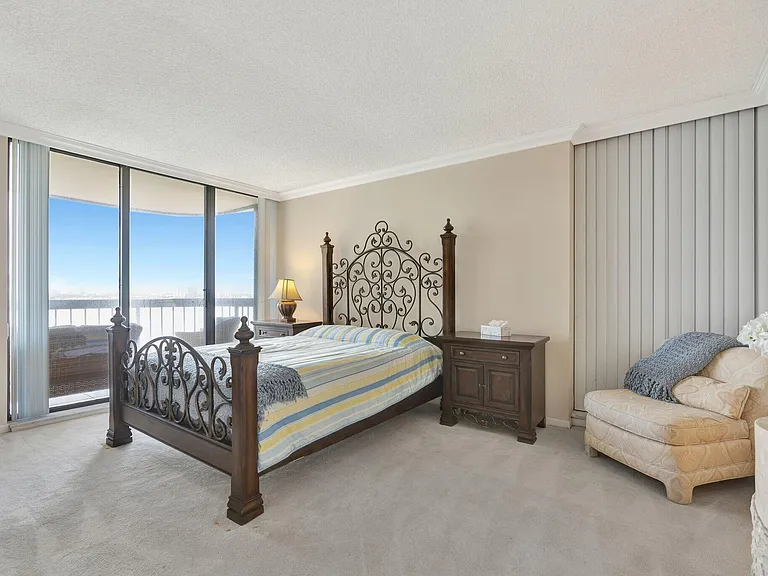 5380 N Ocean Dr #11A — Photo 21