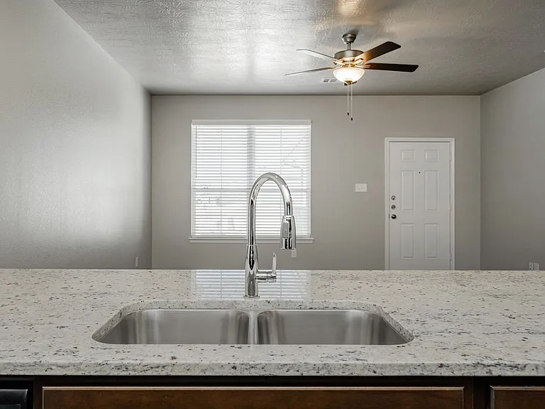 1129 Trellis Pass — Photo 19