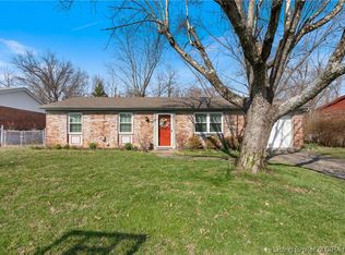 105 Greendale Dr, New Albany, IN 47150