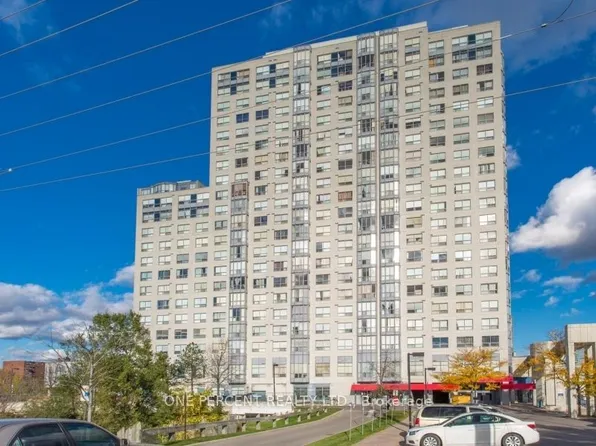 2550 Lawrence Ave E #402, Toronto, ON M1P 4Z3