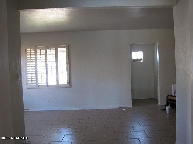 2nd image of 1639 E Edison St