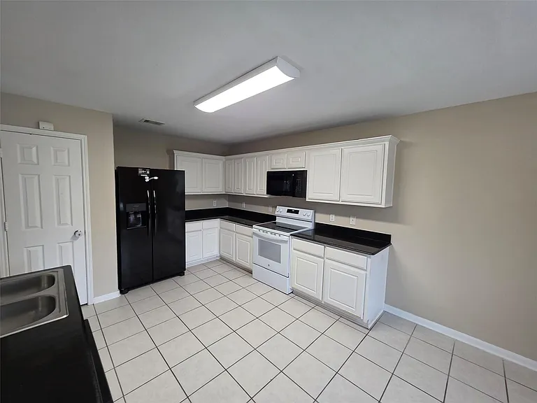 28942 Village Creek Loop — Photo 8