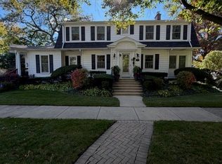 435 Elmore St, Park Ridge, IL 60068