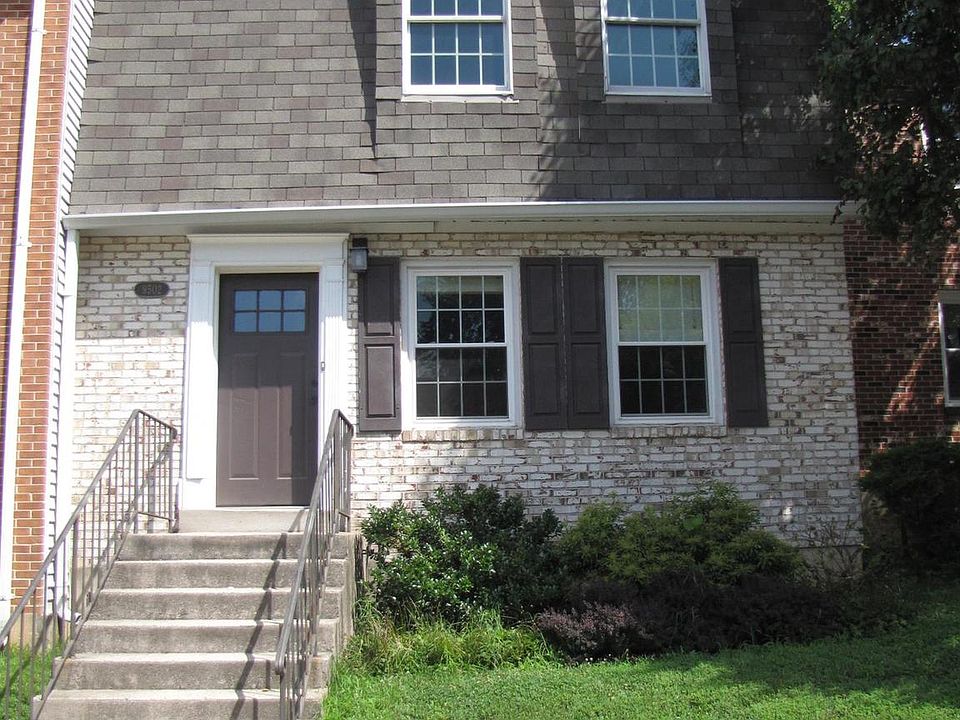 1st image of 9502 Poplar Leaf Ct