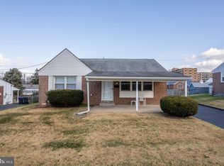 111 Valleyview Rd, East Norriton, PA 19401