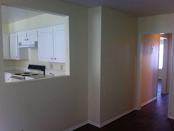 Kitchen & Living Room