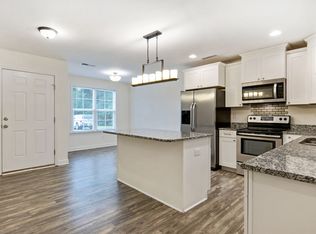 116 Brickyard Ln, Lillington, NC 27546