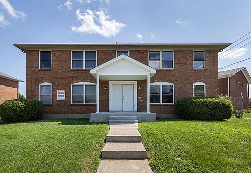 4904 Saddlebrook Ln #3 Photo 1