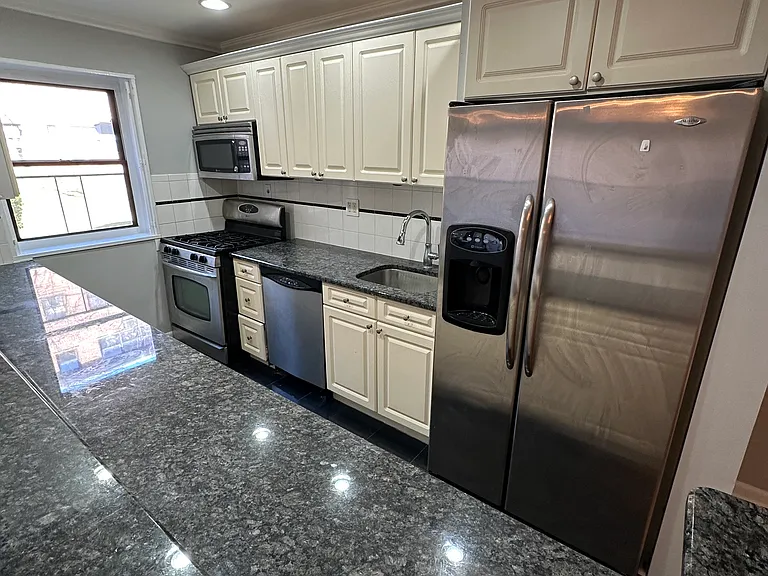 212 Prospect Ave #4A — Photo 5