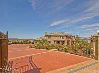 26186 Whispering Creek Ave, Murrieta, CA 92562