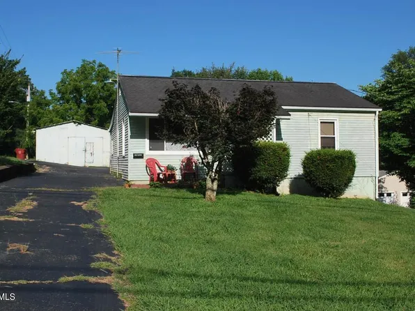 1201 N Barton St, Johnson City, TN 37604