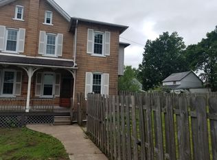 25 W Walnut St, Souderton, PA 18964
