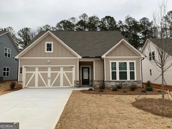 43 Airmont Dr, Sharpsburg, GA 30277