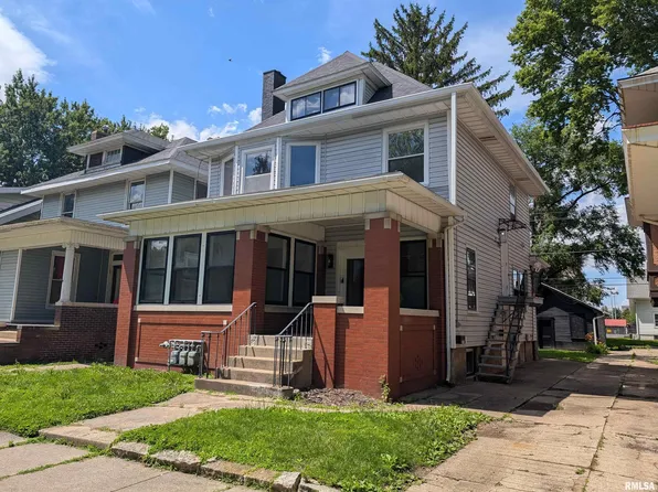 1611 W Barker Ave, Peoria, IL 61606