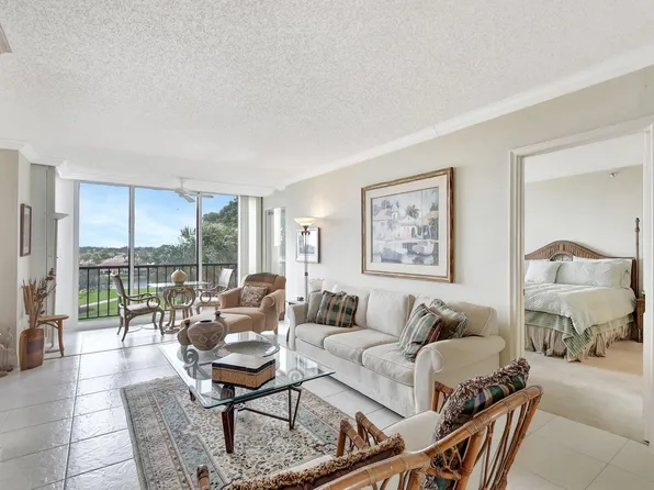 6895 Willow Wood Drive #1051, Boca Raton, FL 33434