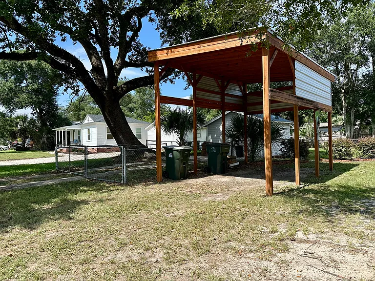 200 Brown Rd — Photo 14