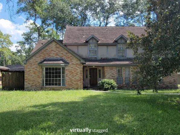 449 Stephen F Austin Dr, Conroe, TX 77302