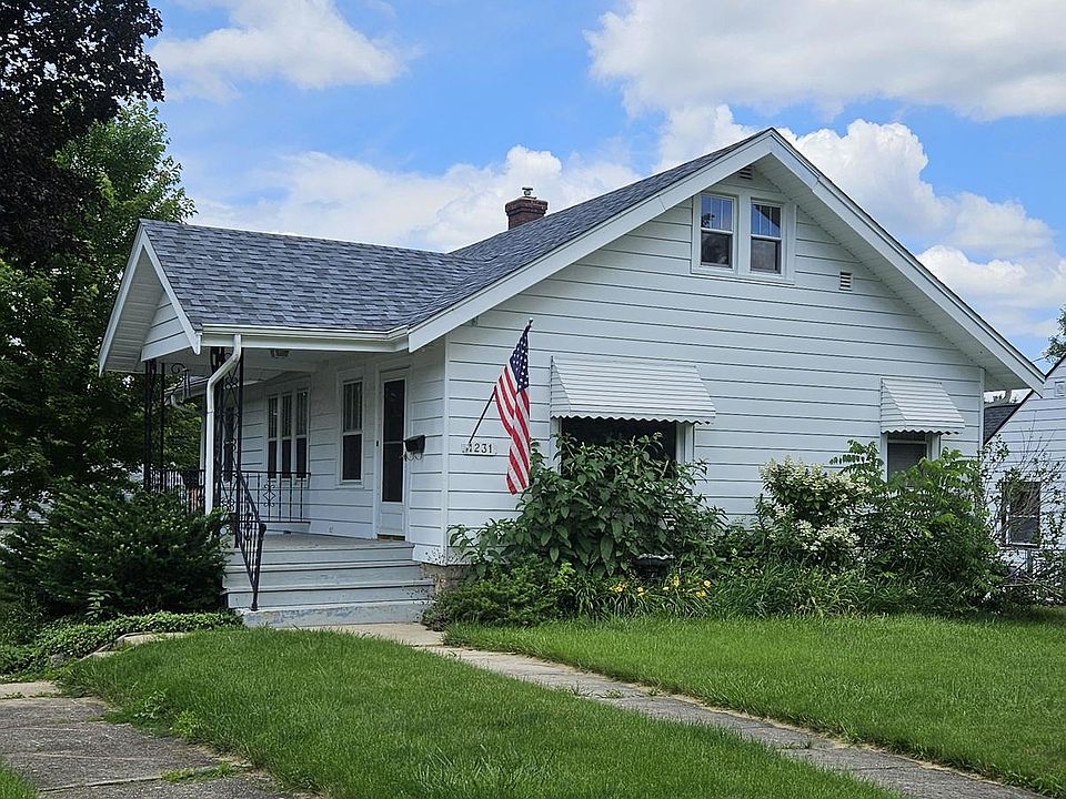 1st image of 1231 23rd St