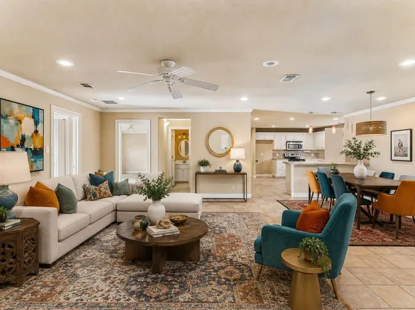 1919 American Dr #B-110, Lago Vista, TX 78645