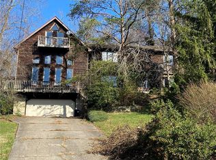 5309 Wedgebrook Ln, Cross Lanes, WV 25313