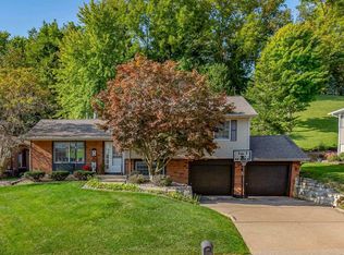 3417 14th St #A, Moline, IL 61265