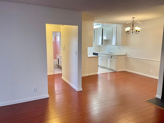 5th image of 1681 Amberwood Dr APT 103