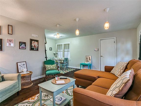 4th image of 3128 NW 45th St
