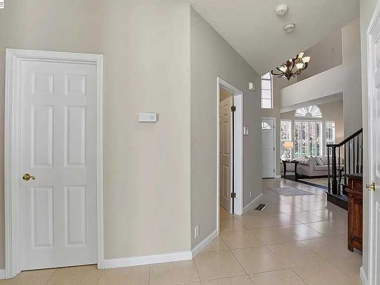 780 Avante Pl — Photo 6