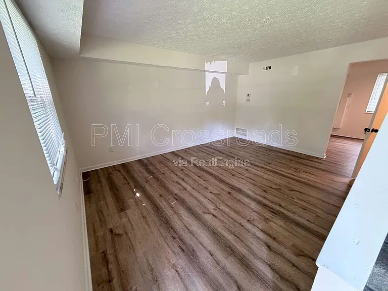 3084 Howey Rd — Photo 18