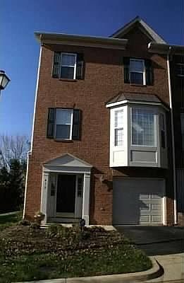 1st image of 415 Ashford Ln