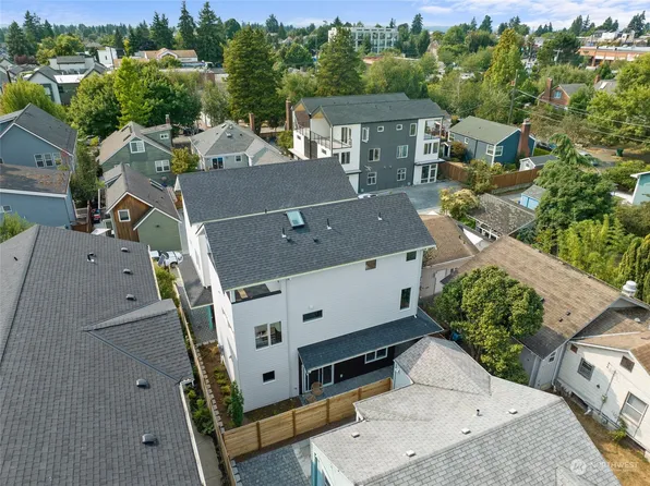 8047 14th Avenue NW #A, Seattle, WA 98117