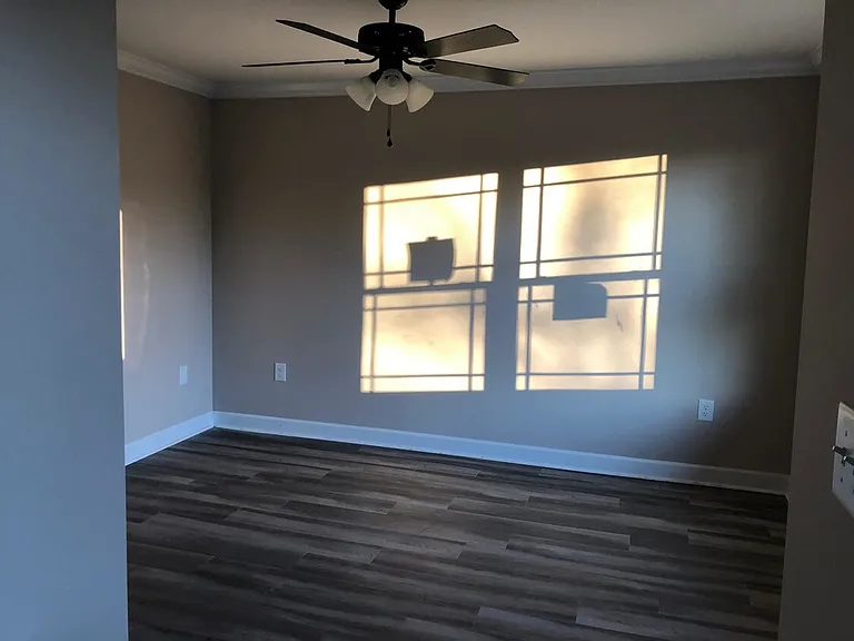 66 Bellvue Dr — Photo 6