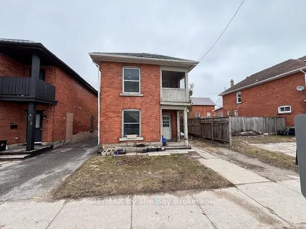 176 Mississaga St W, Orillia, ON L3V 3B5