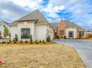 9838 Canebrake Ln, Shreveport, LA 71106