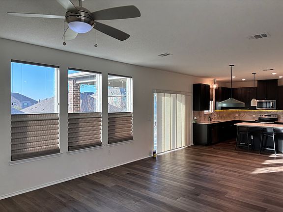 3rd image of 7808 Nunsland Dr Unit A