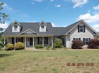 226 Bay Hill Dr, Boiling Springs, SC 29316