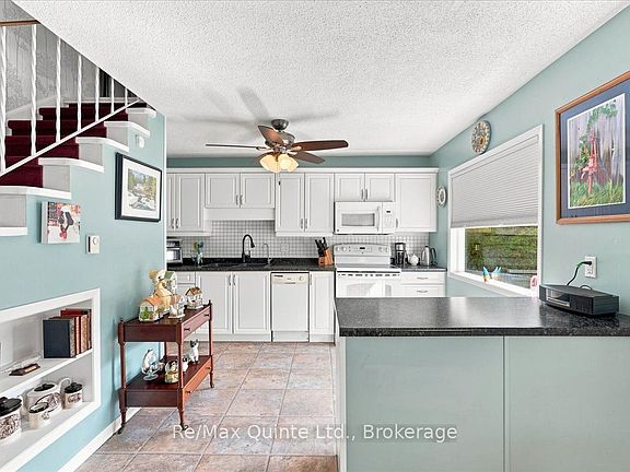 4th image of 33 George St