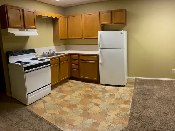 216 W Central Ave, El Dorado, KS