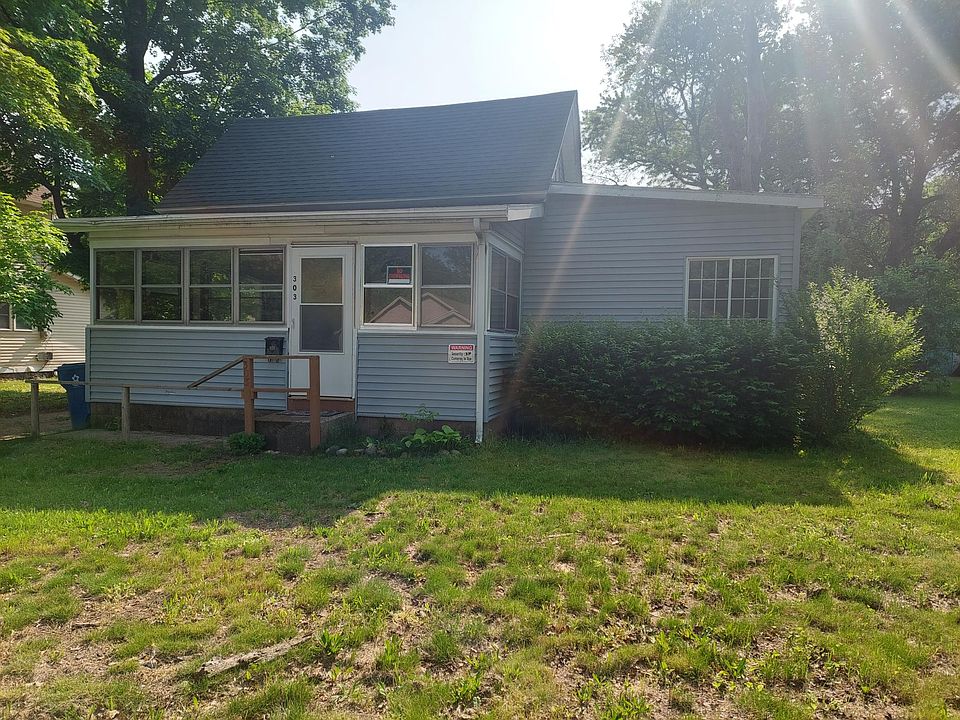 1st image of 303 Cass Ave