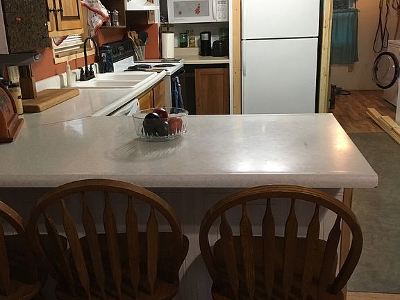 3rd image of 631 South St