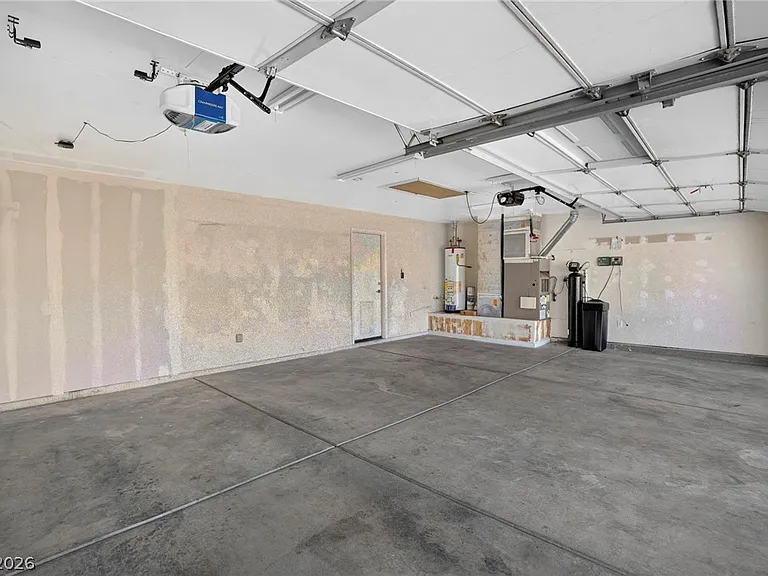 4552 Gonzales Dr — Photo 6