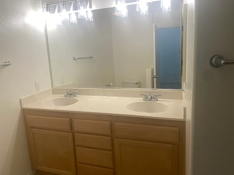 310 E McCoy Ln #9H — Photo 15