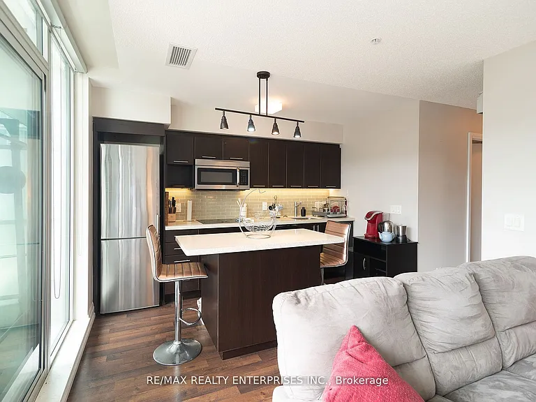 555 Wilson Ave #E604 — Photo 18